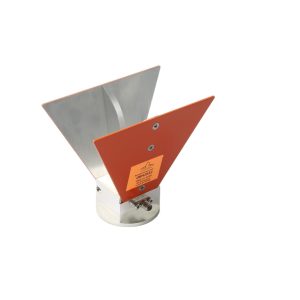 Broadband dual ridged horn antenna with frequency range of 2-32GHz and 10dBi Typ. gain