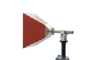 Broadband dual ridged horn antenna, frequency ranges from 0.8-12GHz, 10.5dBi Gain