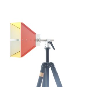 Broadband dual ridged horn antenna, frequency ranges from 1-18GHz, 10.5dBi Gain