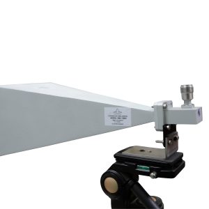 Wideband dual ridged horn antenna,20dBi gain, 5.8GHz to 20GHz