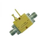 Ultra Wide Band Low Noise Amplifier From 17GHz to 26GHz With a Nominal 18dB Gain NF 2.4dB 2.92mm Connectors