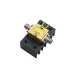 Ultra Wide Band Low Noise Amplifier From 3.5GHz to 7GHz With a Nominal 16.5dB Gain NF 2.5dB SMA Connectors