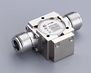 0.14 GHz to 0.24 GHz, 0.6 dB Insertion Loss, 18 dB Isolation, SMA/N Coaxial Series Isolator-TG0101A
