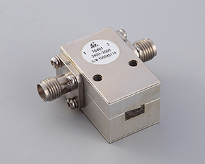 2 GHz to 6 GHz, 1.2 dB Insertion Loss, 15 dB Isolation, SMA/N Coaxial Series Isolator-TG501B