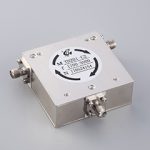 2.0 GHz to 4.0 GHz, 0.4 dB Insertion Loss, 23 dB Isolation, SMA/N Coaxial Series Isolator-TH201FA