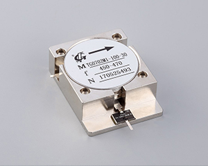 O.5 GHz to 1.0 GHz, 0.4 dB Insertion Loss, 23 dB Isolation, TAB Drop-in Series Isolator-TG0702M1-100