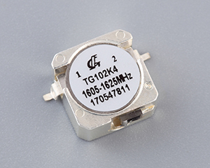 1.5 GHz to 2.2 GHz, 0.4 dB Insertion Loss, 20 dB Isolation, SMD Series Isolator-TG102K4