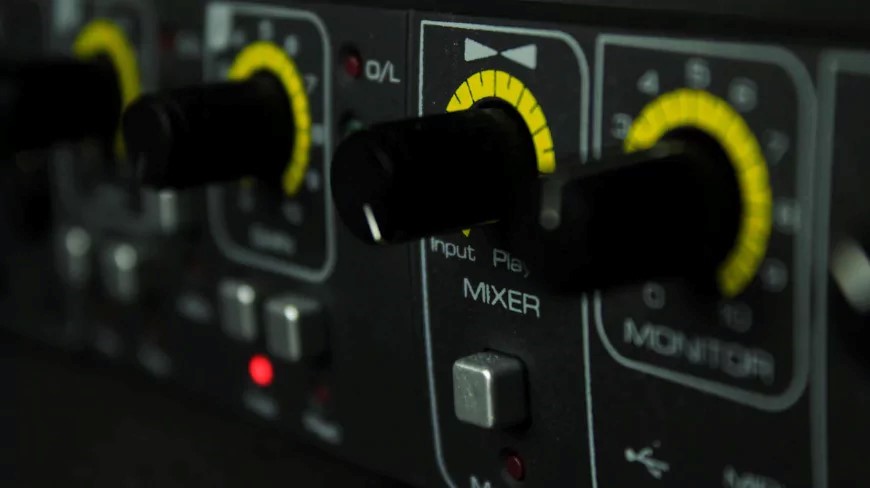 Power amplifiers, the backbone of various applications, play a pivotal role in transforming low-power signals into robust audio outputs.