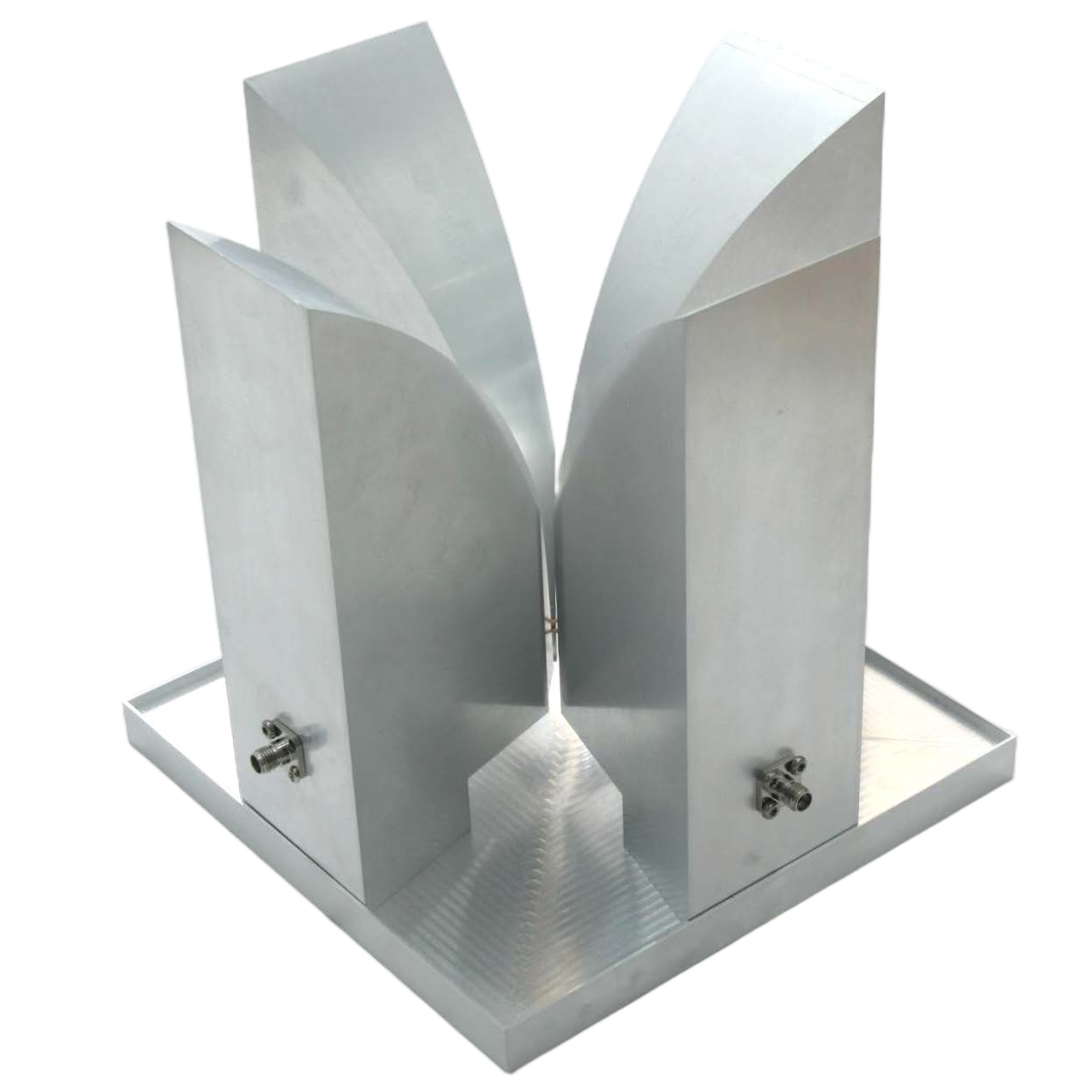6-7.8 dBi Gain, 0.6GHz to 2GHz, Dual Polarized Horn Antenna ODPA-620