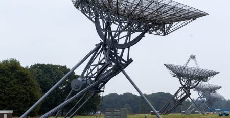 How to Choose the Right RF Antenna for 5G Base Stations A Buyer's Guide