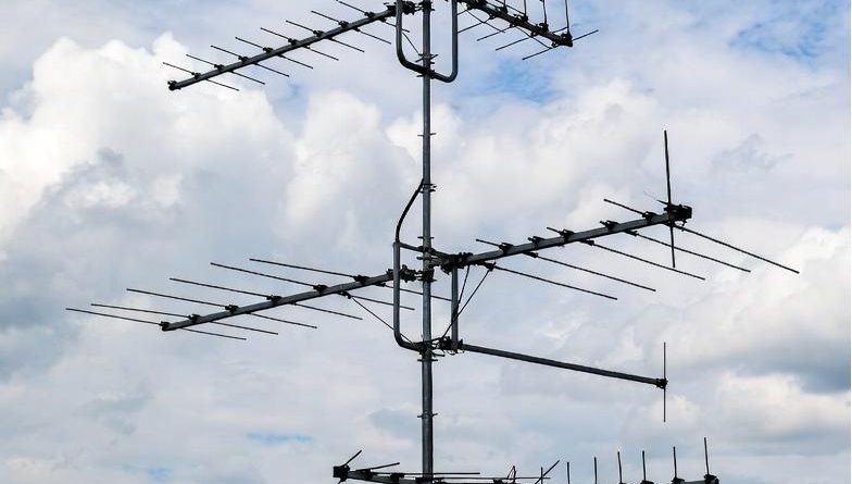 How Log Periodic Dipole Arrays Are Used in Modern Communication Systems