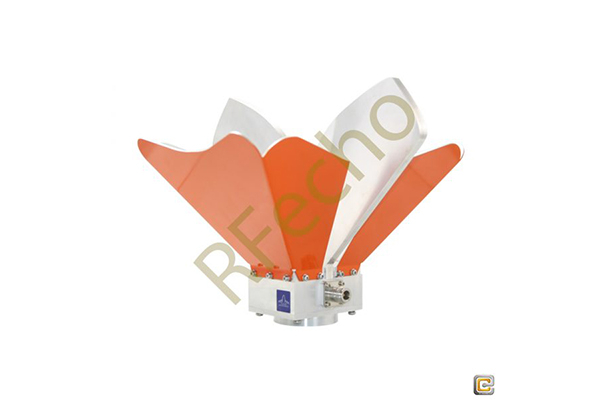 Ultra wide-band dual ridged horn antenna 0.8-18GHz